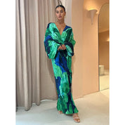 Elegant Pleated Dress – Chic Midi with Refined Pleats Dresses