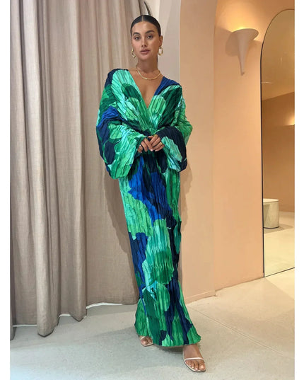 Elegant Pleated Dress – Chic Midi with Refined Pleats Dresses