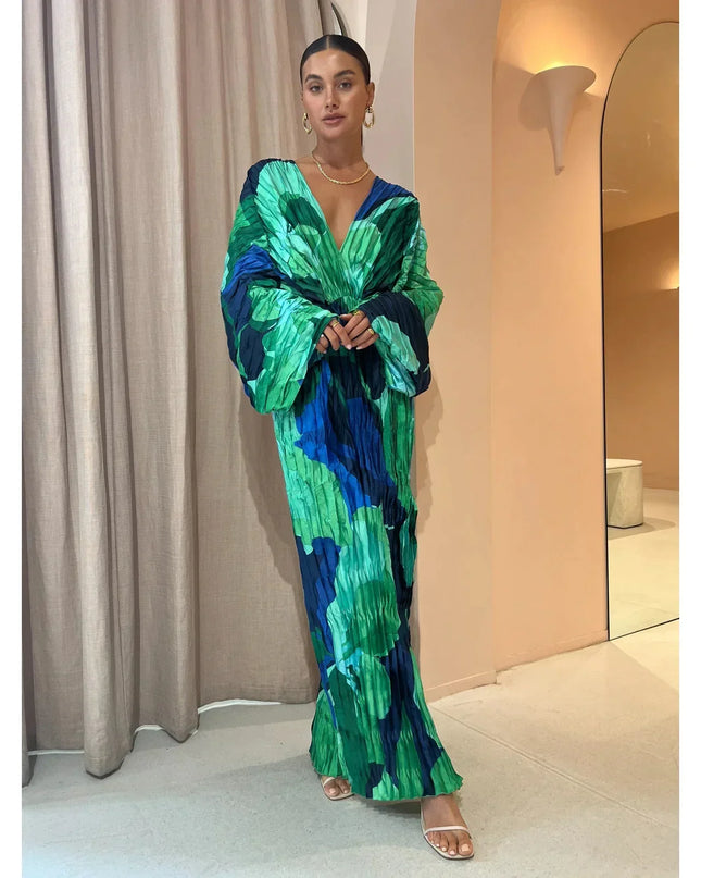 Elegant Pleated Dress – Chic Midi with Refined Pleats Dresses