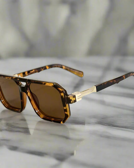 Chicago Sunglasses – Bold & Lightweight UV400 Unisex Eyewear Jaguar Sunglasses