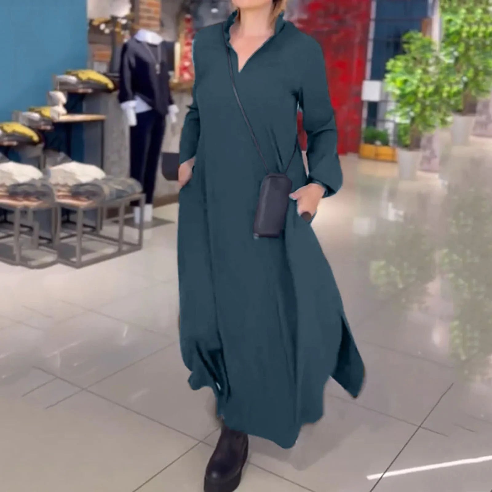 Brisa | Elegant Long-Sleeve V-Neck Maxi Dress Green Dresses