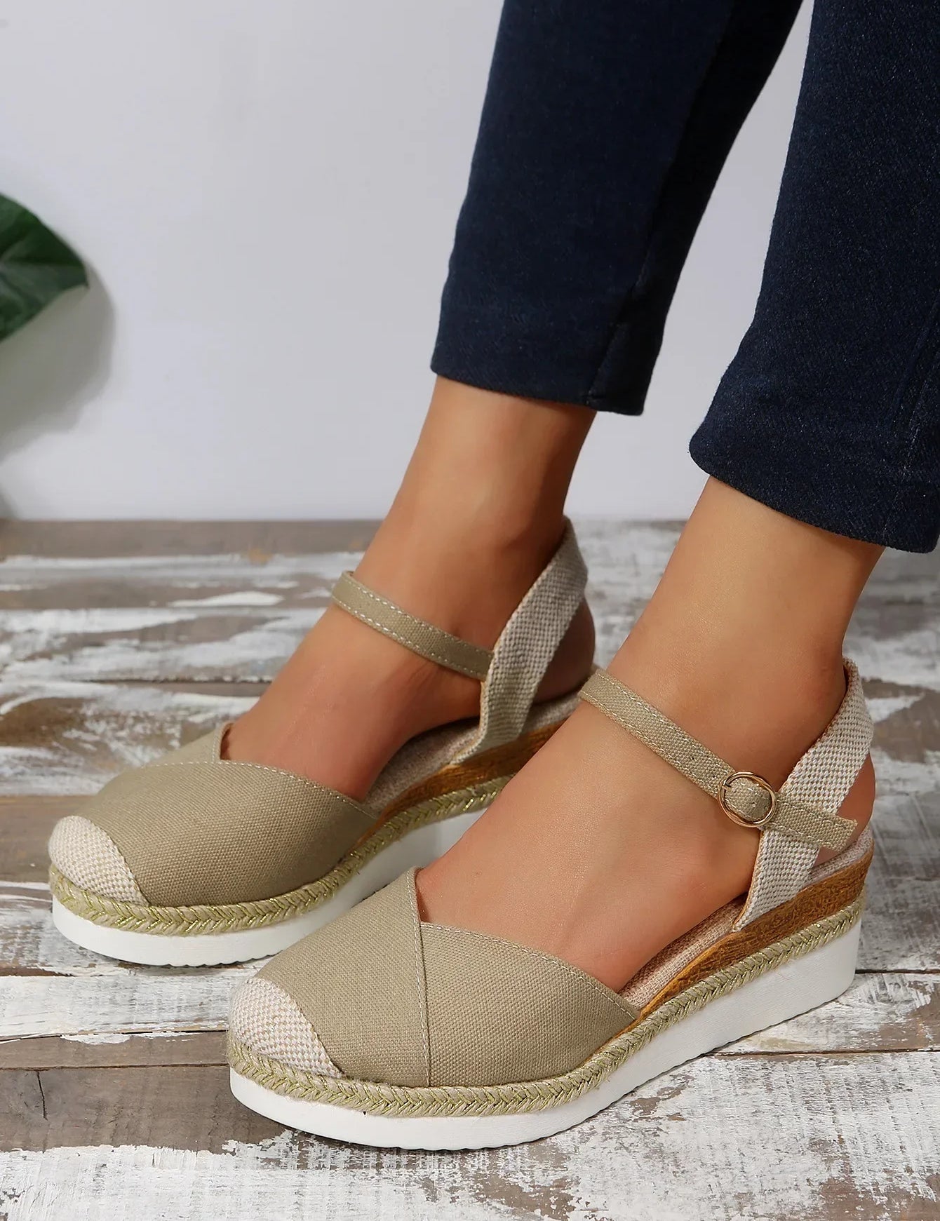 Courtney | Women's Closed Toe Wedge Sandals Shoes & Sandals