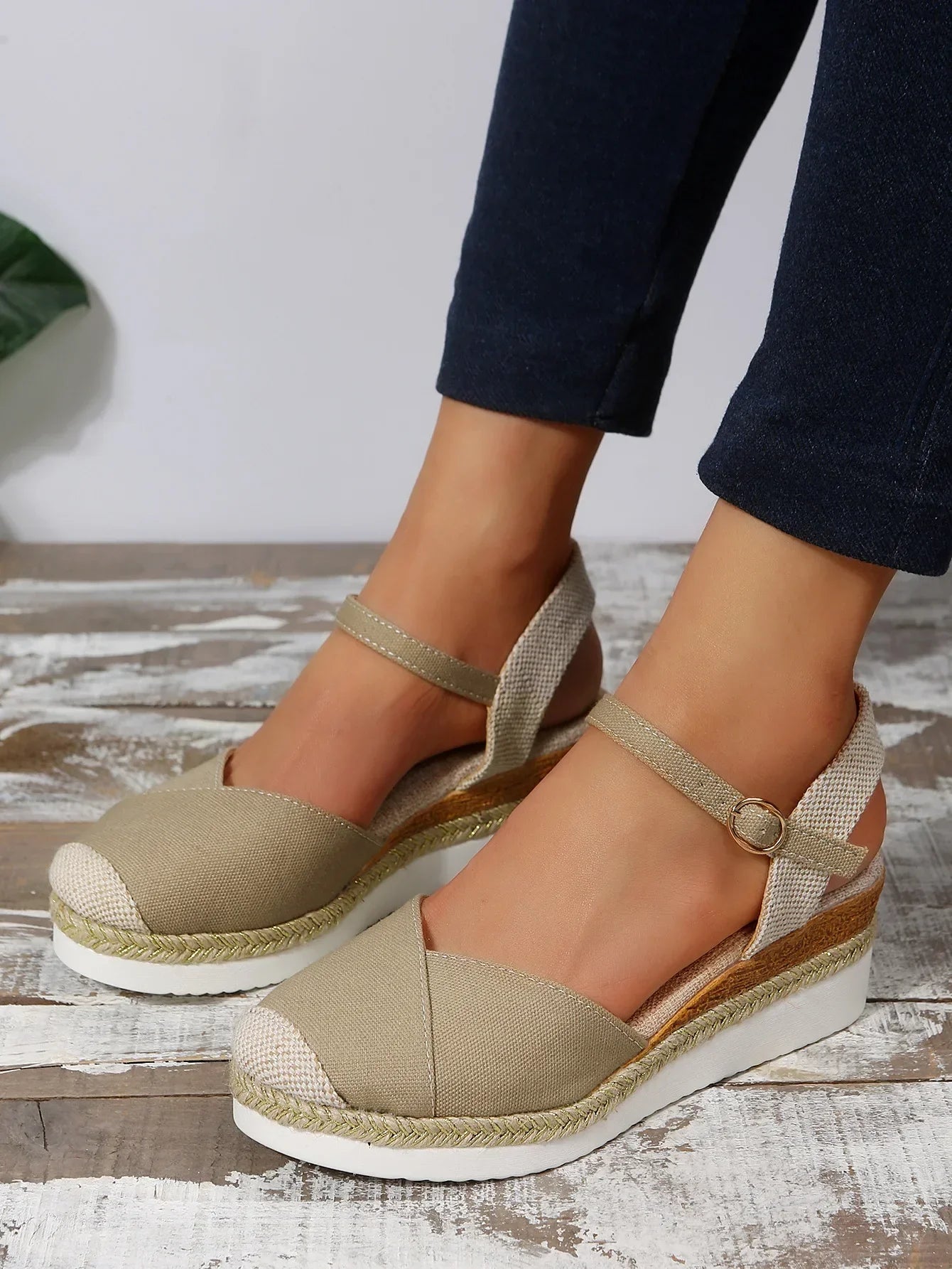 Courtney | Women's Closed Toe Wedge Sandals Shoes & Sandals