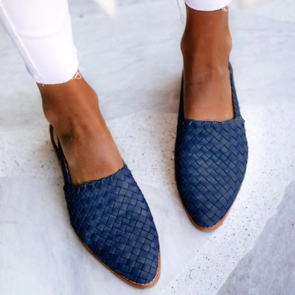 Elina Women's Elegant Low Heel Slip-On Loafers Blaue Sandals