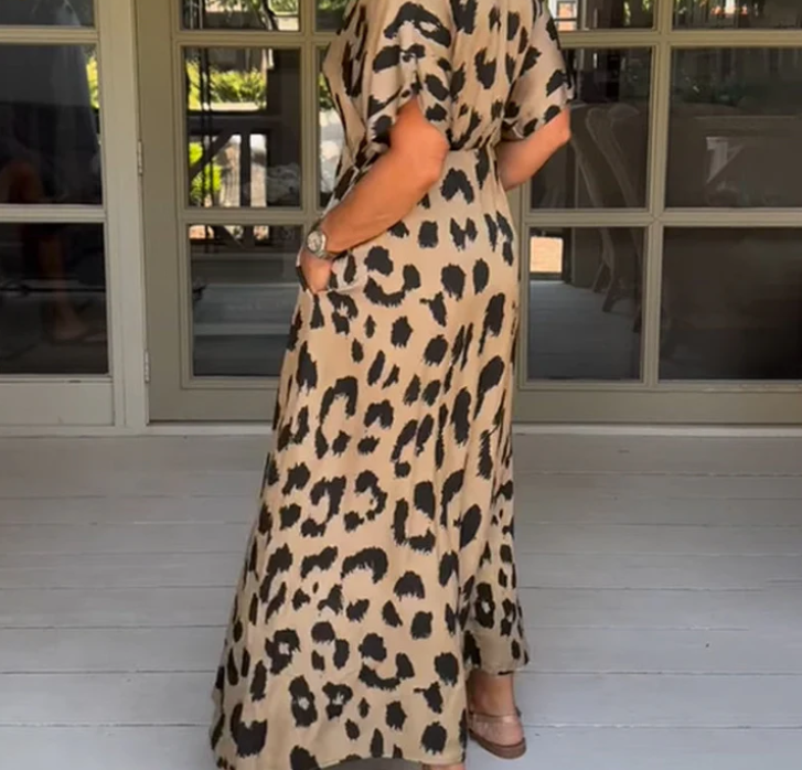 Ciara™ - Elegant dress with leopard print Dresses