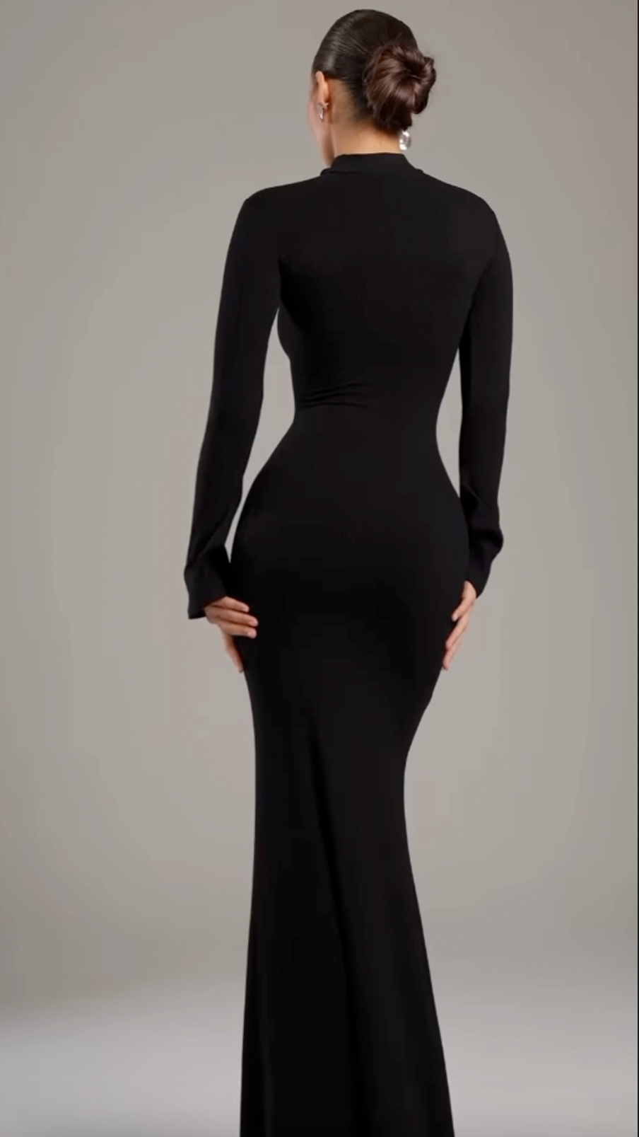 Noire｜Turtleneck Maxi Dress - OKOHOKO™ FASHION