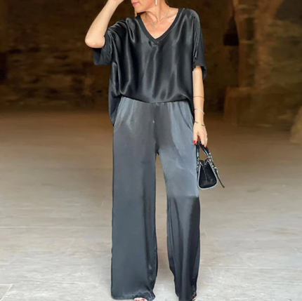 Summer Short-sleeved T-shirt Two-piece Set For Women Black Outfit Sets