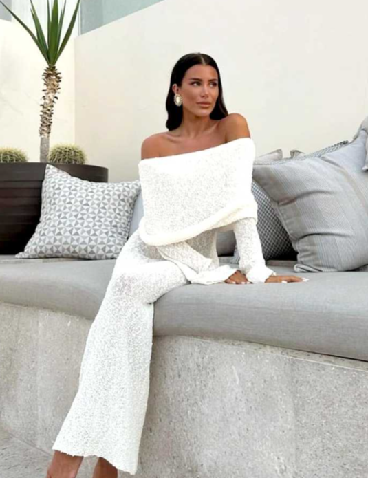 Kaitlyn™ | Curve-Accentuating Wrap Dress Dresses