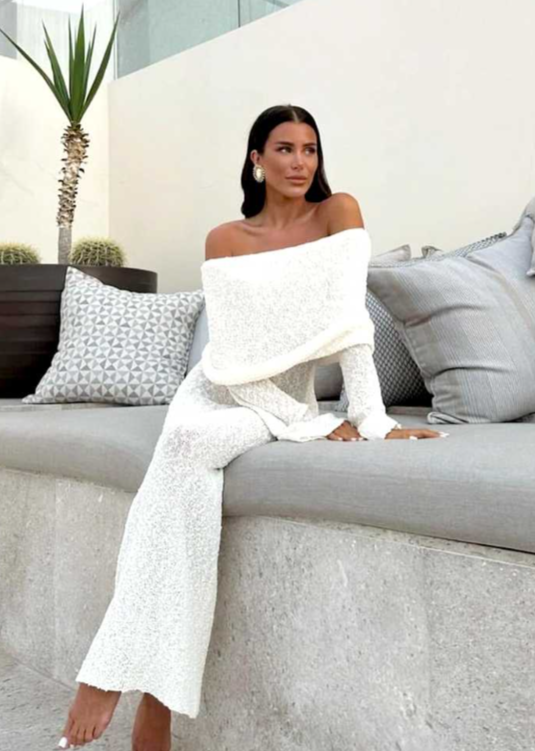 Kaitlyn™ | Curve-Accentuating Wrap Dress Dresses
