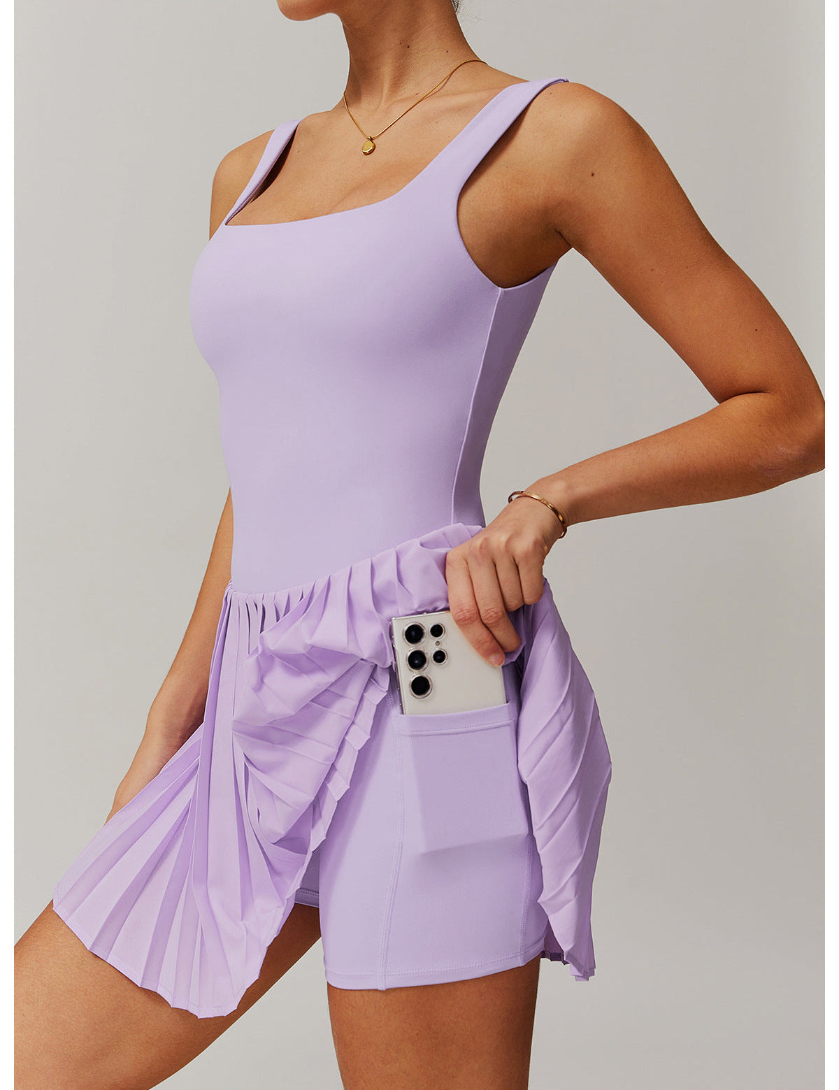 Sporty Pleated Dress – Built-In Shorts Activewear Two-Piece Sports Set