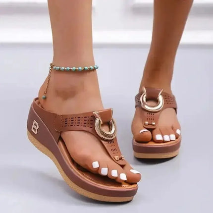 Monroe™ | Stability-Enhancing Therapeutic Sandals Brown Shoes & Sandals