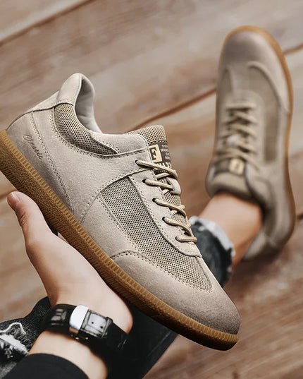 Max™ - Comfortable Orthopedic Sneakers