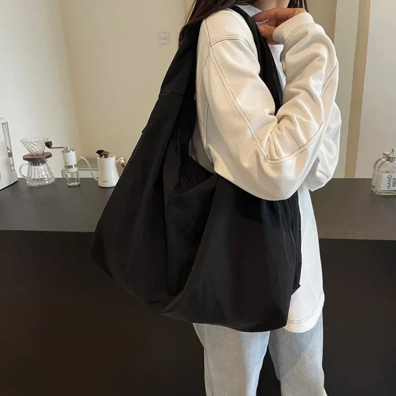 Amirah | Casual Shoulder Bag Black Bag