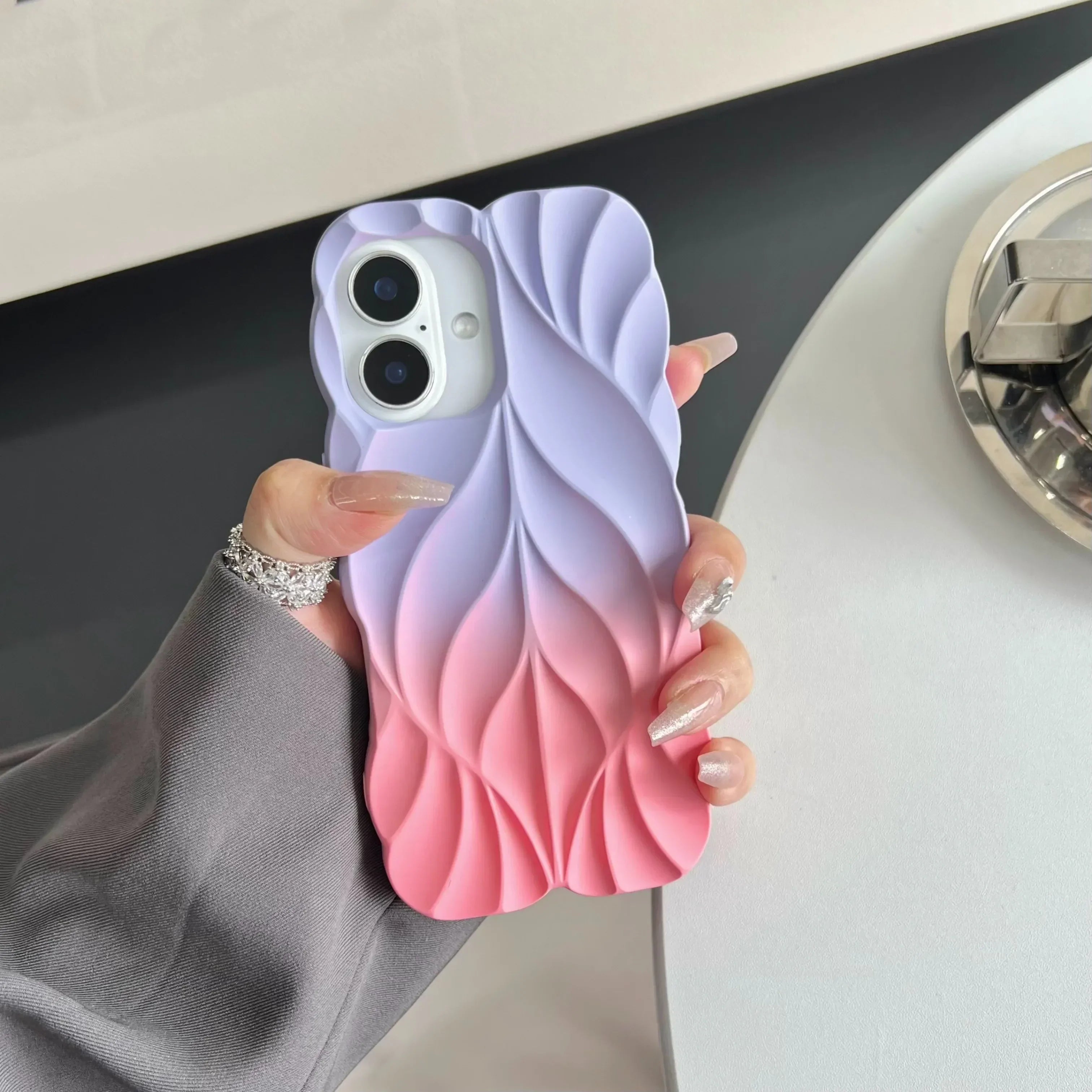 Cascade Gradient Case – 3D Ombre iPhone Cover Light Purple Phone Case