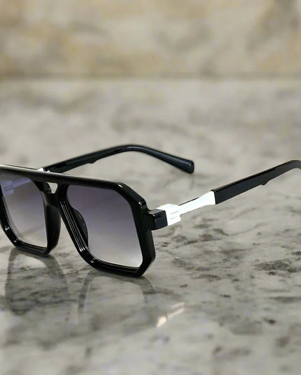 Chicago Sunglasses – Bold & Lightweight UV400 Unisex Eyewear Grey Sunglasses