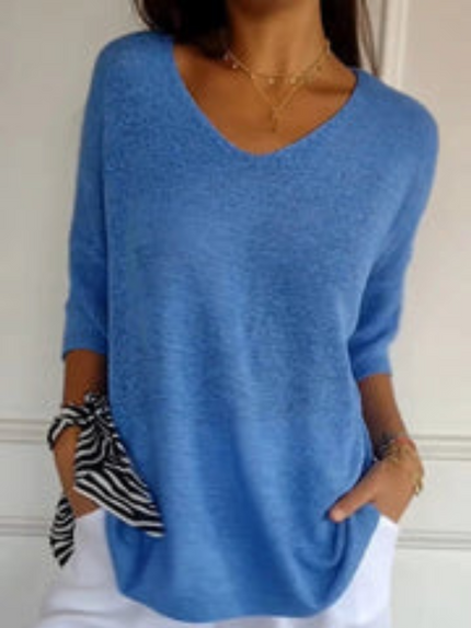 Freya | Plain-coloured knitted top with V-neckline Blue