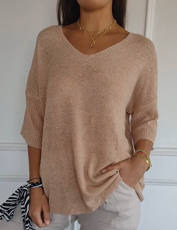 Freya | Plain-coloured knitted top with V-neckline Apricot