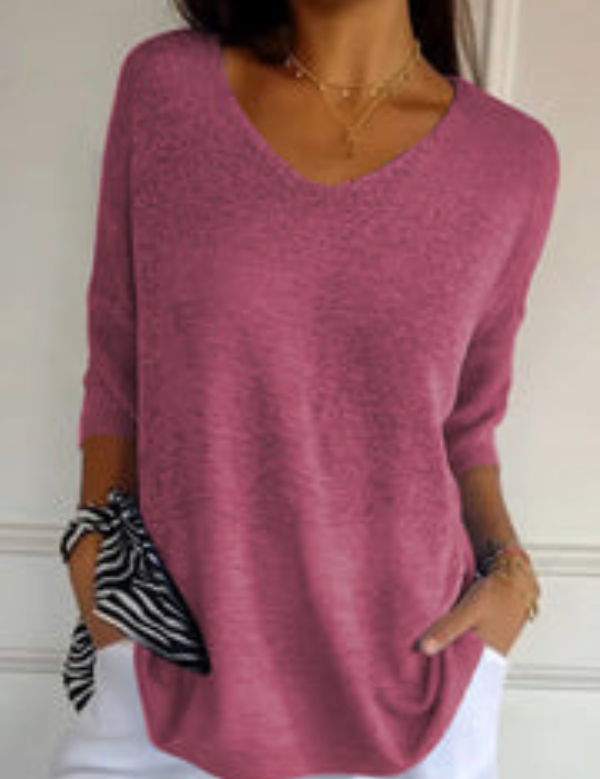 Freya | Plain-coloured knitted top with V-neckline Rose Red