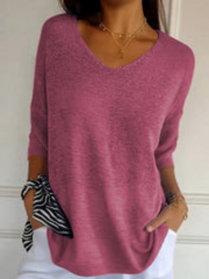 Freya | Plain-coloured knitted top with V-neckline Rose Red