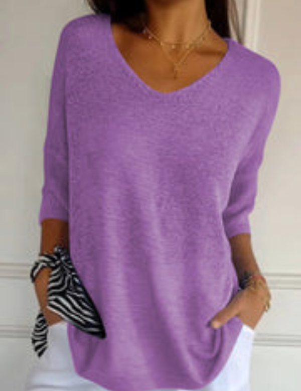 Freya | Plain-coloured knitted top with V-neckline Violet