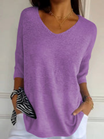 Freya | Plain-coloured knitted top with V-neckline Violet