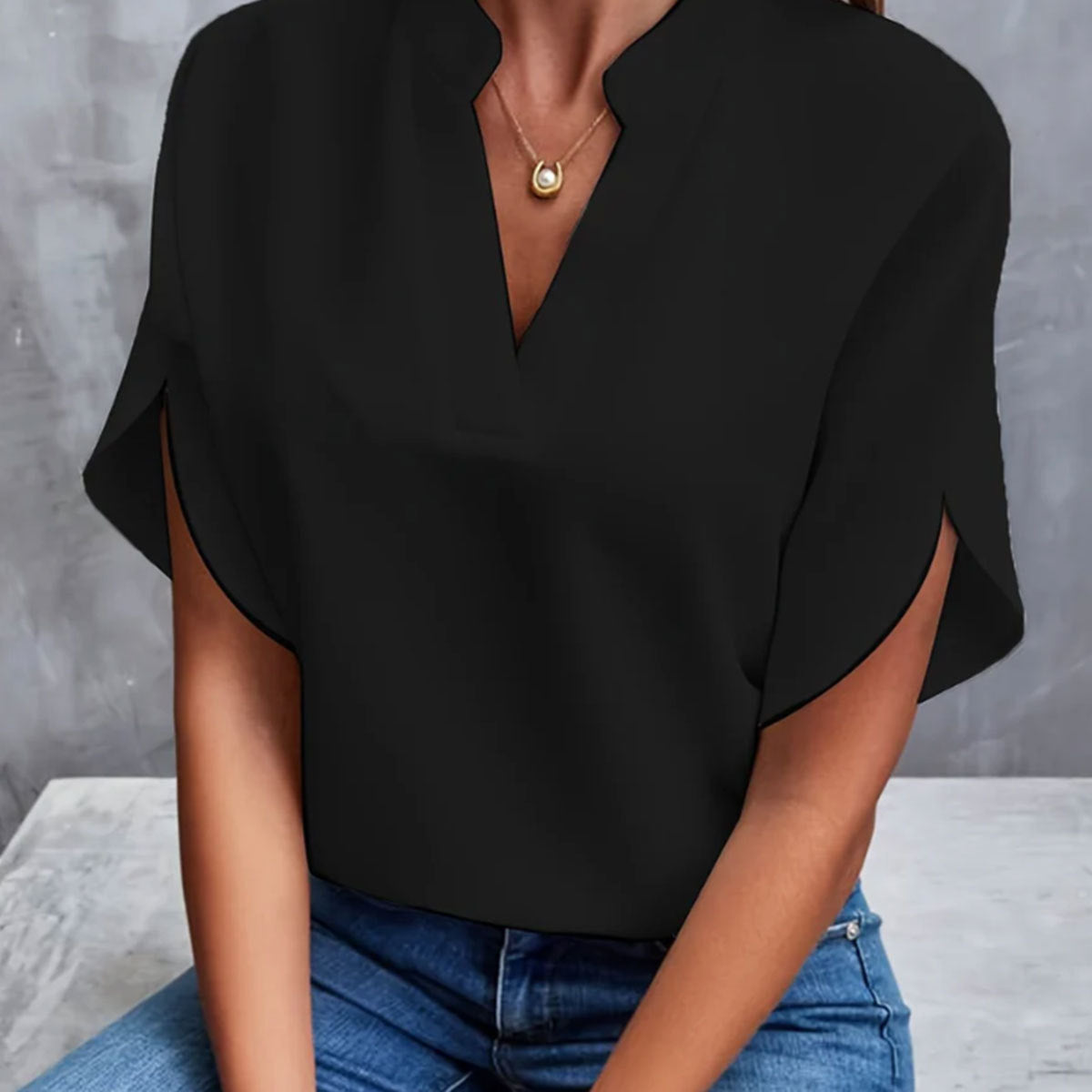 Women's Summer V-Neck Chiffon Blouse Blouse