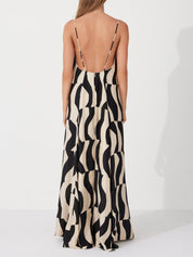 Relaxed Fit Scooped Back Style Maxi Dress Dresses