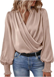 Elara | Elegant blouse with V-neck Beige Blouse