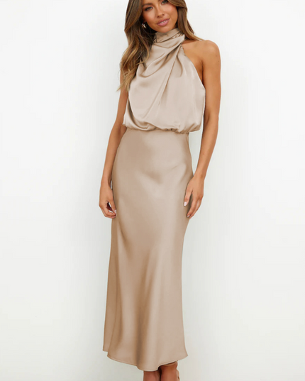 Elegant Off-Shoulder Maxi Dress with High Neck Dresses