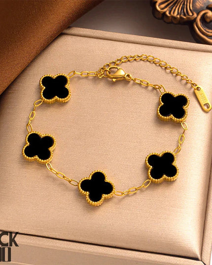 Lucky Clover Bracelet Black Bracelets