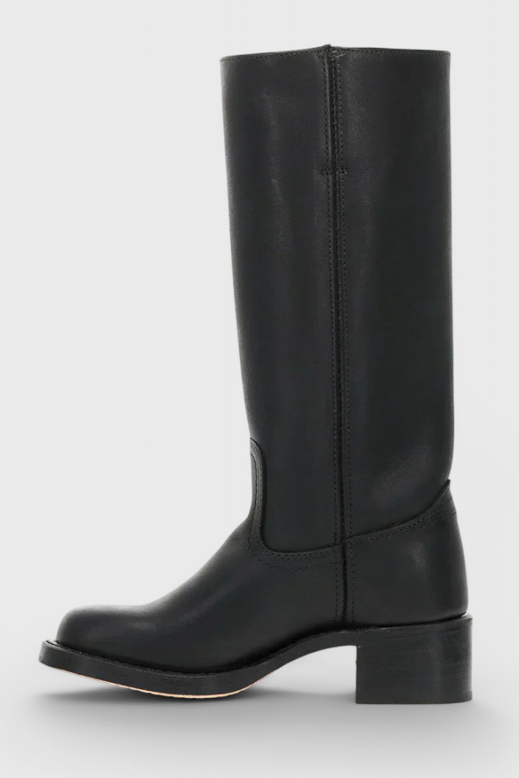 Grace Modern Classic Leather Boots – All-Season Comfort & Style Boots