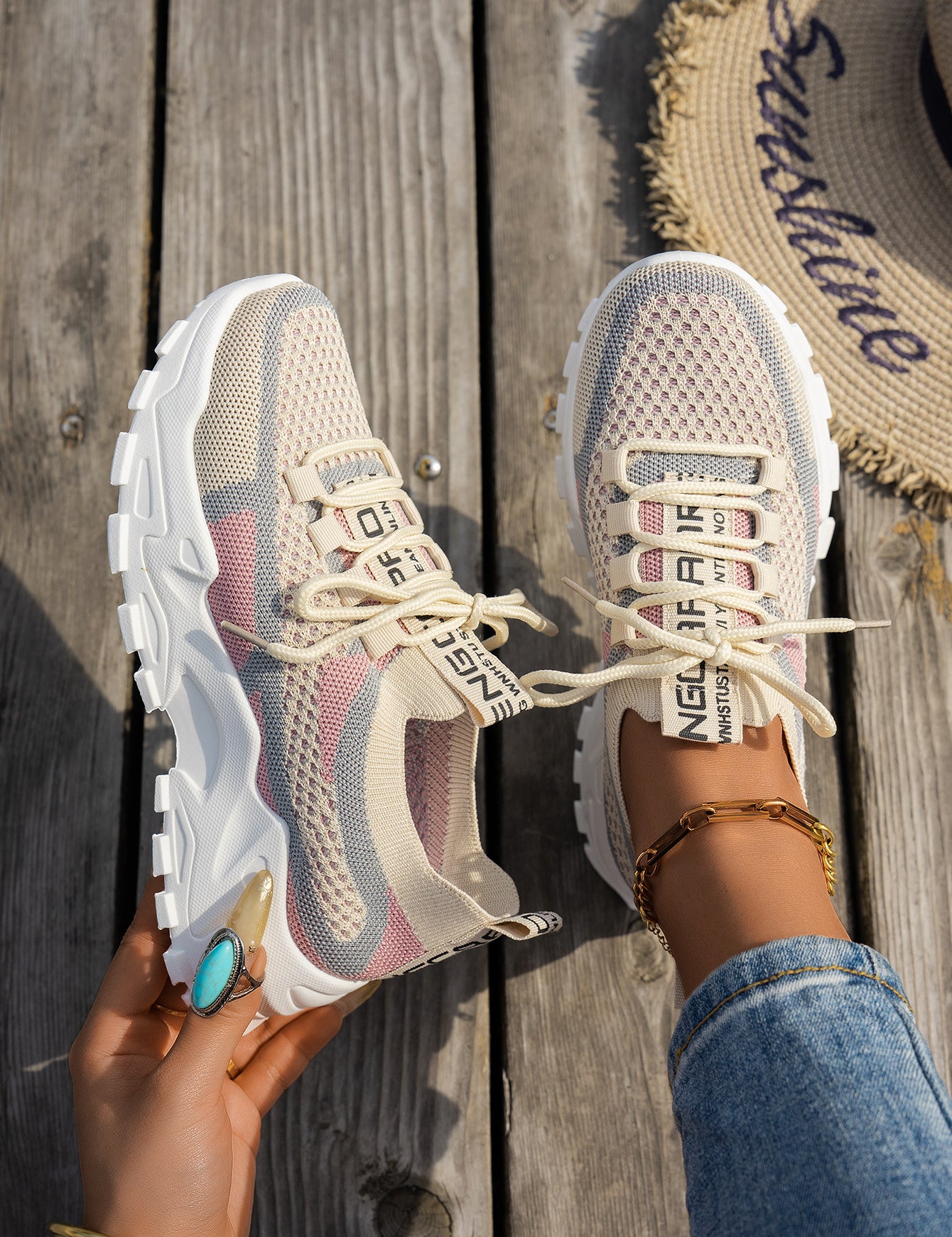 Women’s Flyknit Mesh Lace-Up Sneakers Card Pink Blue Sneakers