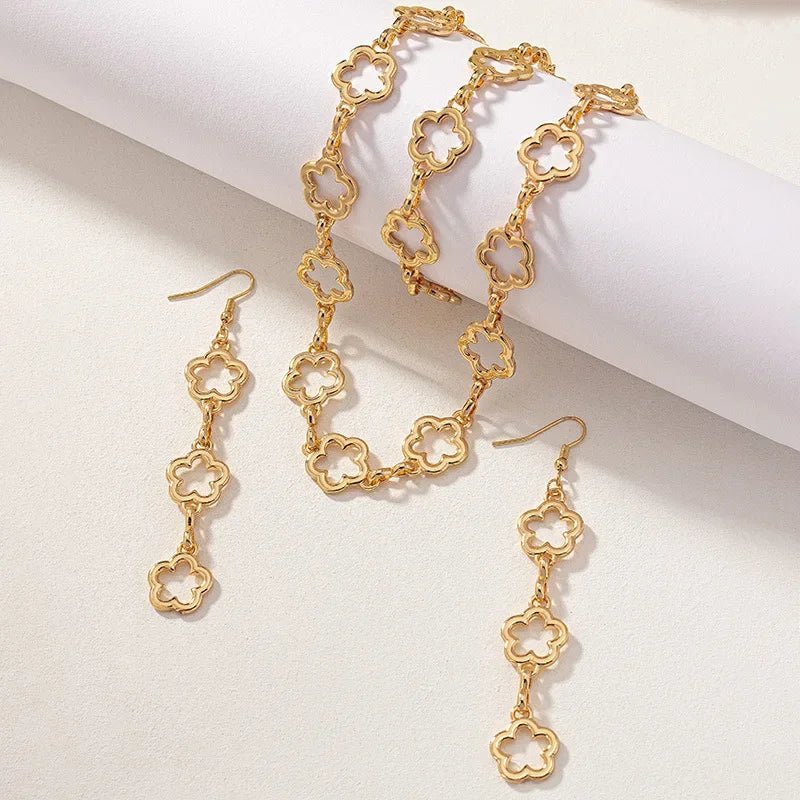 Dainty Open Clover Pendant Jewelry Set – Necklace, Bracelet & Earrings Jewelry Sets