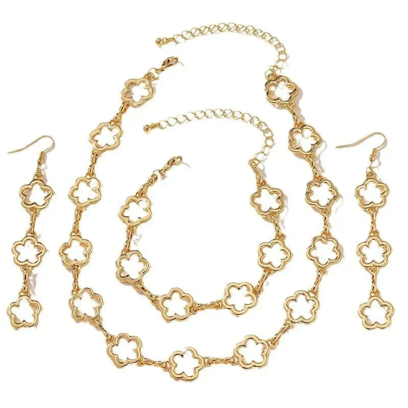 Dainty Open Clover Pendant Jewelry Set – Necklace, Bracelet & Earrings Jewelry Sets