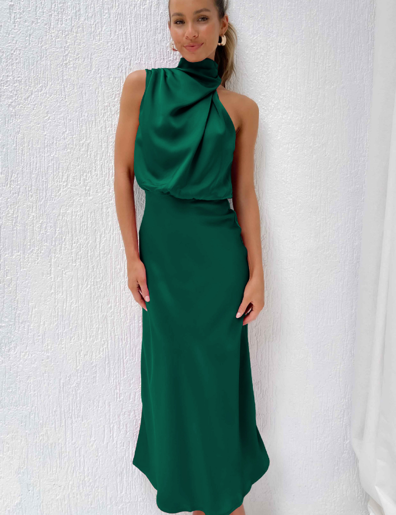 Elegant Off-Shoulder Maxi Dress with High Neck Dresses