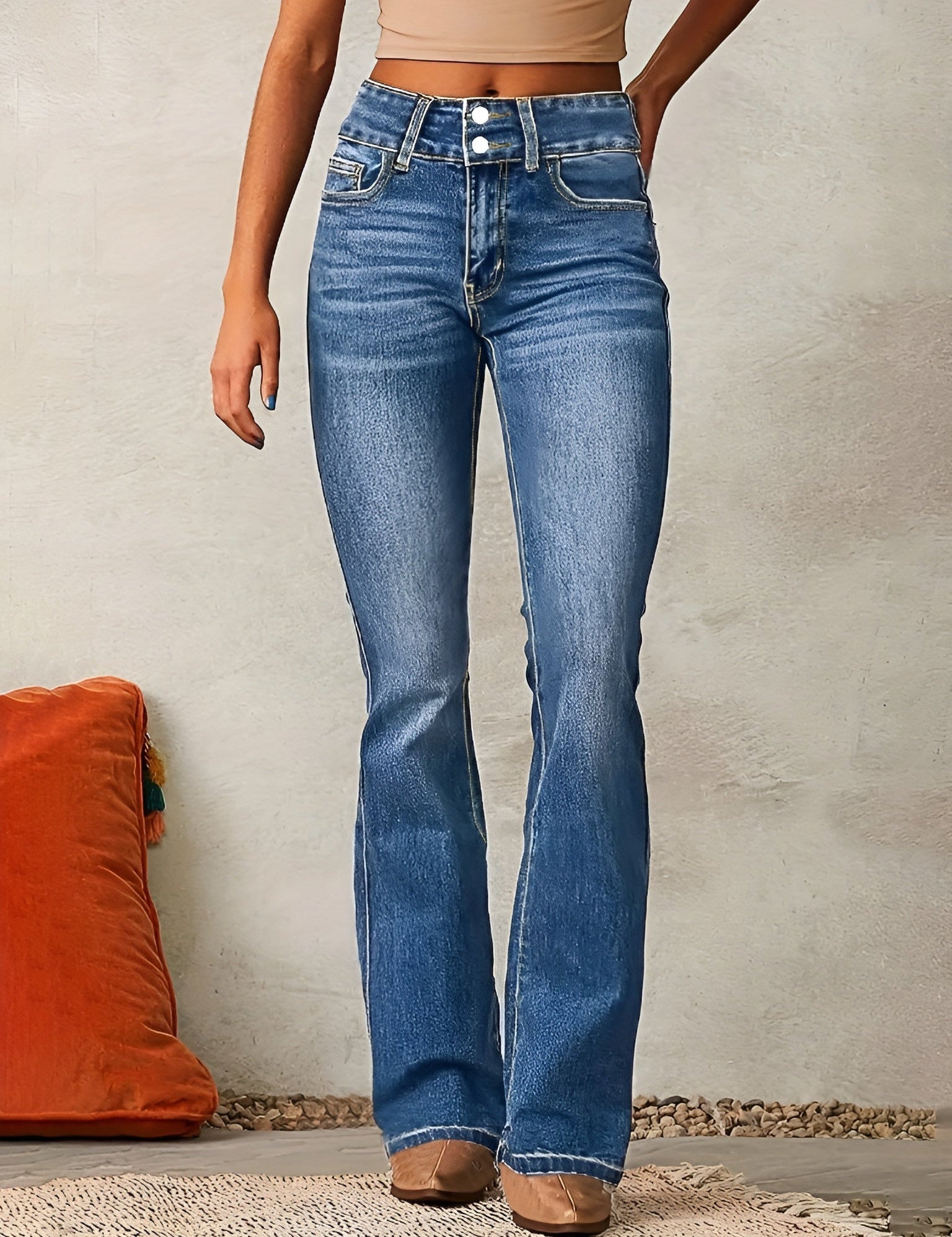 Alana | High Waist Flared Jeans Pale Blue