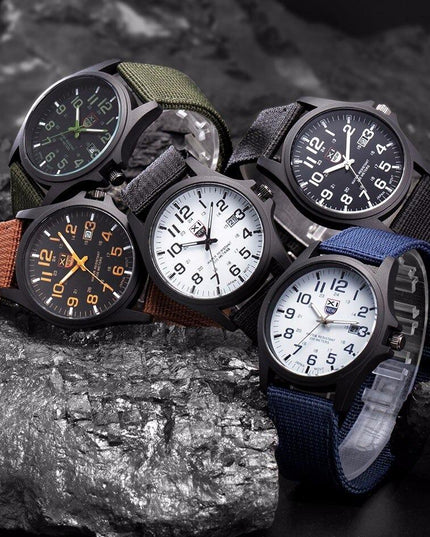 Robuuste horloge in militaire stijl met verlicht wijzerplaat Men Fashion