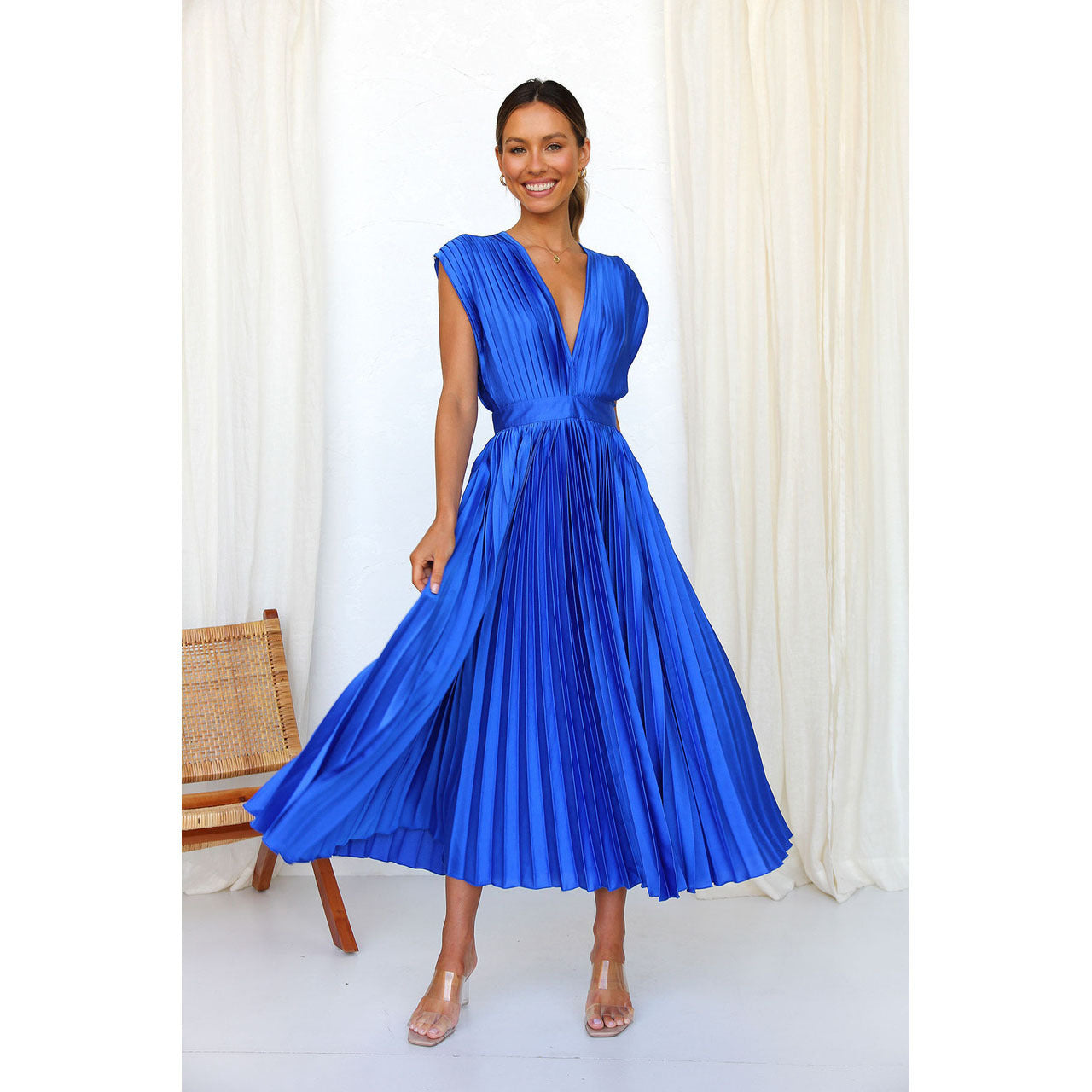 Summer V-Neck Pleated Sleeveless Dress Blue Dress