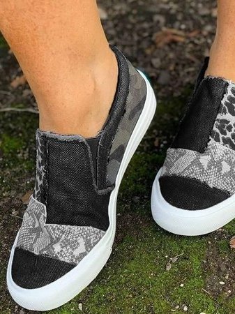 Geneva | Animal Print Canvas Sneakers Black Shoes