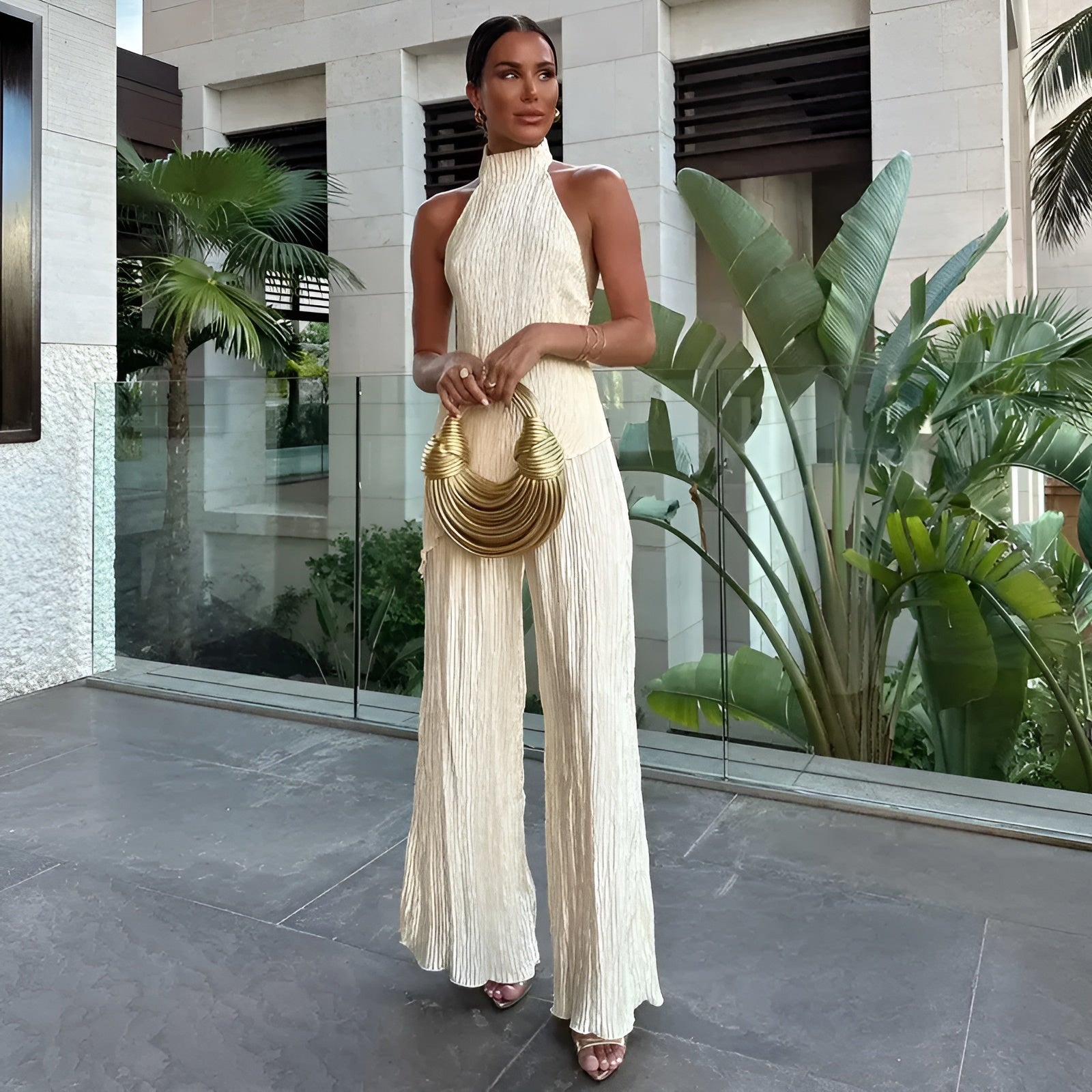 Elegant Sleeveless Halter Crop Top & Wide‑Leg Pants Set Outfit Sets