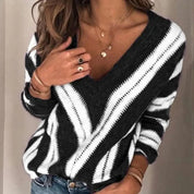 Isla | Stylish Knitted Sweater Black Sweater