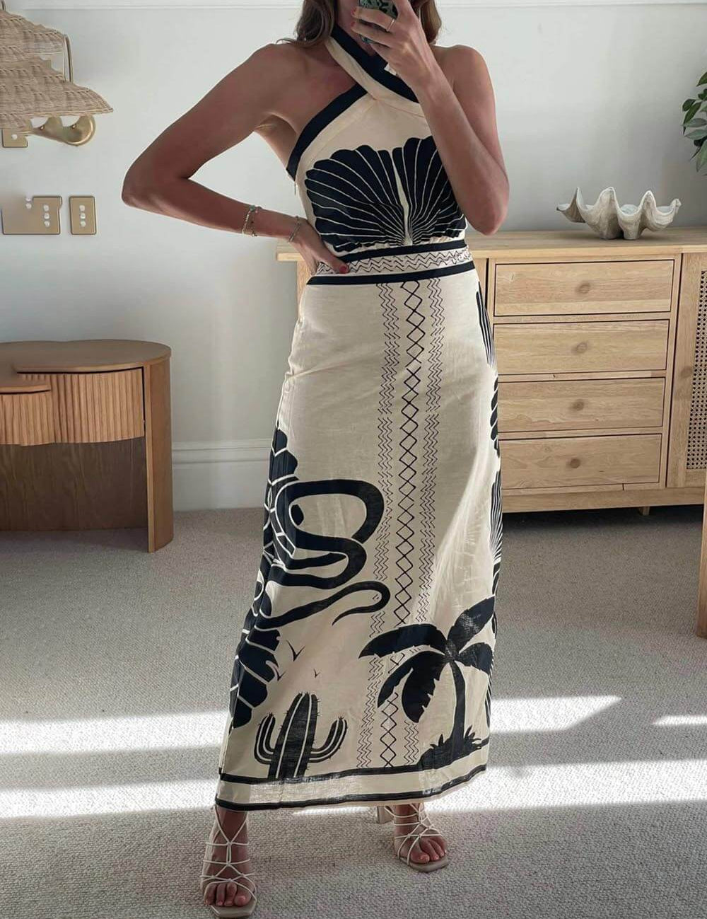 Elegant And Sexy Ethnic Print Slim-Fit Halter Neck Maxi Dress Black Dresses
