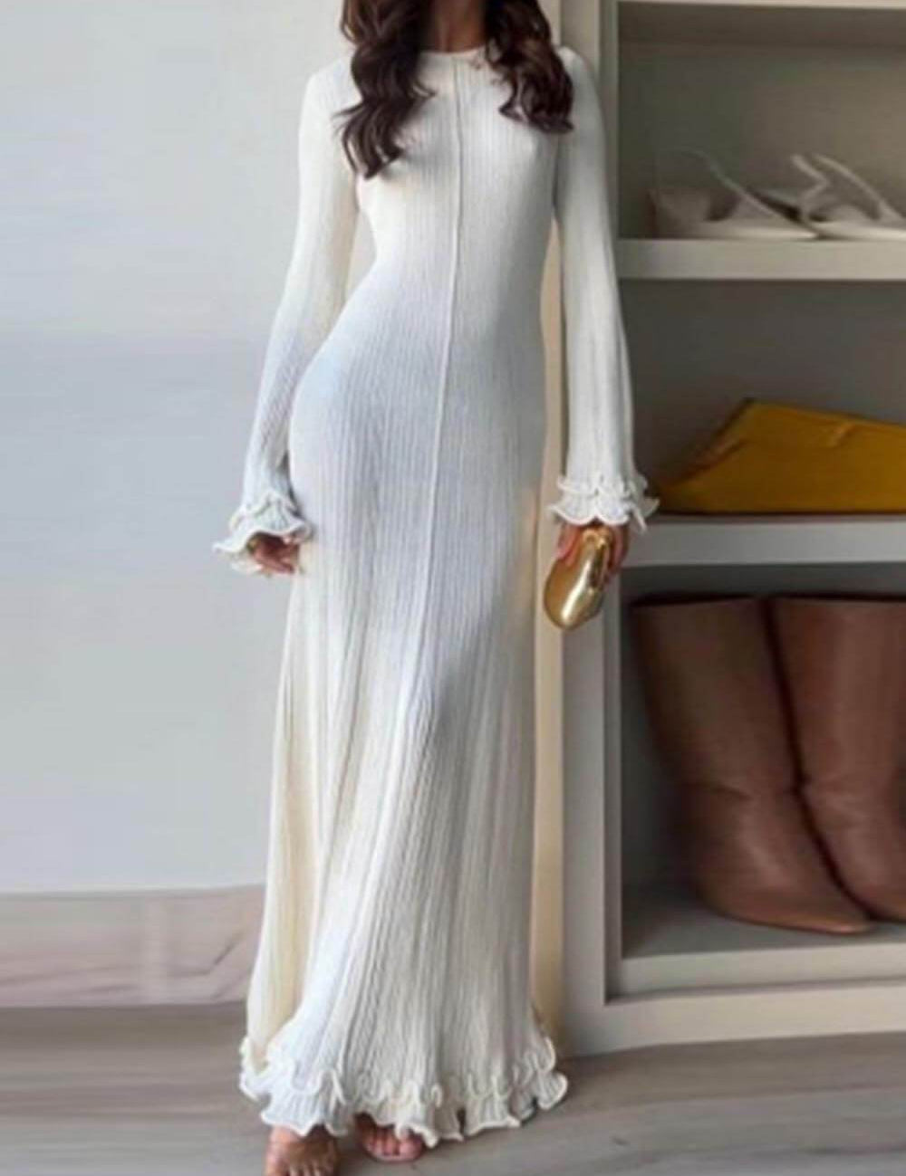 Elegant Trumpet Sleeves Rolled Hem Knitted Round Neck Maxi Dress White Dresses