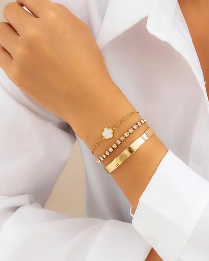 Trinity Luxe Jewelry Set White Bracelet