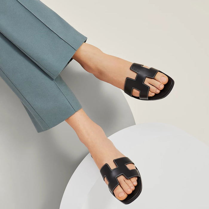 Classic H-Strap Leather Sandals Black Sandals