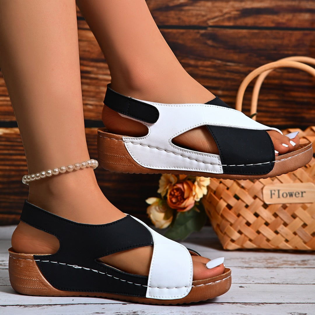 Anne™ - Open Toe Sandals Black & White Sandals