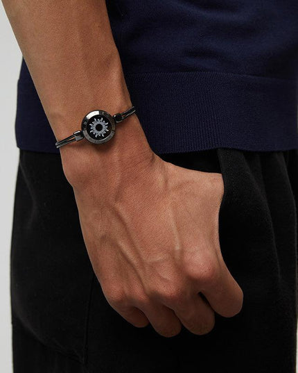 Sun and Moon totwoo Love Bracelets,Long Distance Relationship touch Light up & Vibrate Bracelets for Couples, Gifts Jewellery