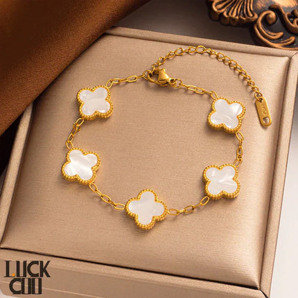Lucky Clover Bracelet White Bracelets